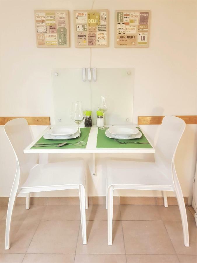 Apartamento Cozy With Parking Near Center
