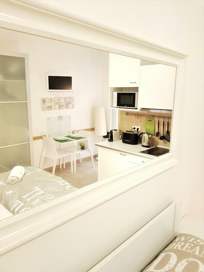 Apartamento Cozy With Parking Near Center